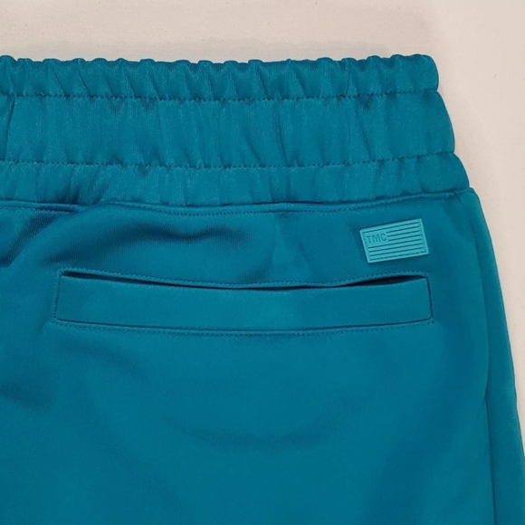 Puma x TMC Mens Size L Hustle Way Bermuda Shorts Nipsey Hussle Teal 531215-01 - Picture 10 of 12